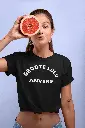 knotted-tee-mockup-of-a-woman-covering-half-of-her-face-with-a-grapefruit-27091-copie.webp